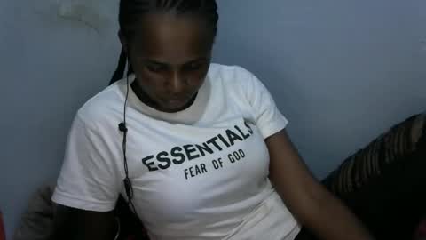 Snapshot of baby_fayyan chatting on 12, 1, 2026 baby_fayyan online show from 12, 1, 2026