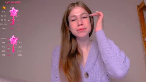 Snapshot of baby_girl_0001 chatting on 4, 3, 2025 Kira online show from 4, 3, 2025