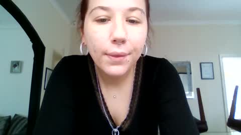 Snapshot of baby_girls2224 chatting on 18, 2, 2026 baby_girls2224 online show from 18, 2, 2026