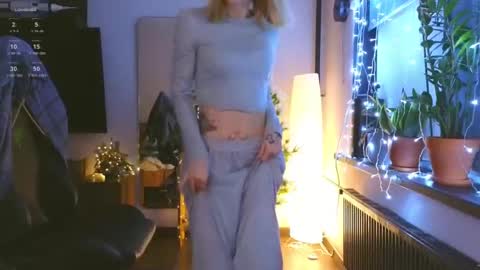 baby gopn1k online show from 13, 12, 2024