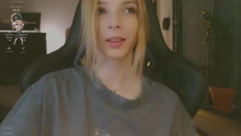 baby gopn1k online show from 24, 12, 2024