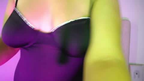 BABY HONEY online show from 16, 12, 2024