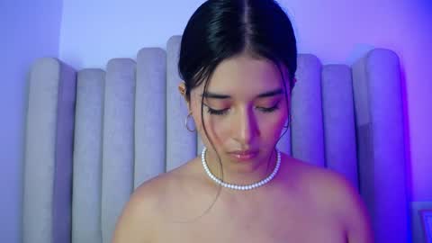 BABY HONEY online show from 3, 1, 2025