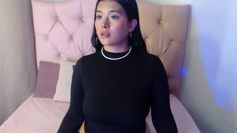 BABY HONEY online show from 4, 1, 2025