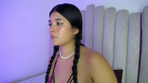 BABY HONEY online show from 24, 1, 2025