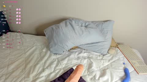 Snapshot of baby_jul1 chatting on 22, 1, 2025 JULY online show from 22, 1, 2025