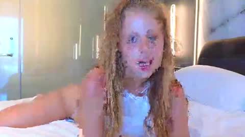 Sharleen online show from 27, 12, 2024