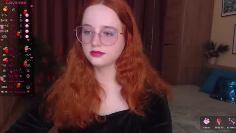 baby_little_fox online show from 11, 10, 2025