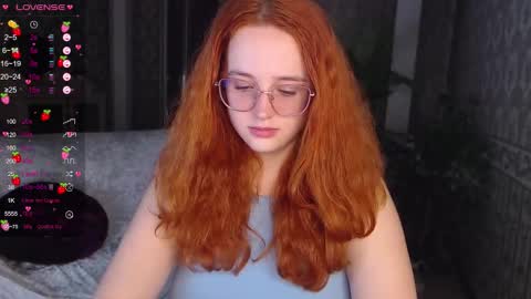 baby_little_fox online show from 15, 10, 2025