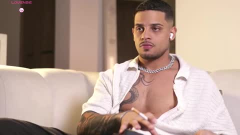 Snapshot of baby_rausch chatting on 29, 11, 2025 baby_rausch online show from 29, 11, 2025