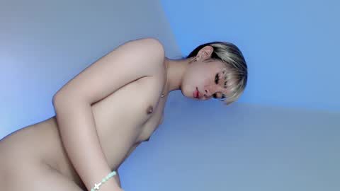 baby_sabrina19 online show from 5, 1, 2025