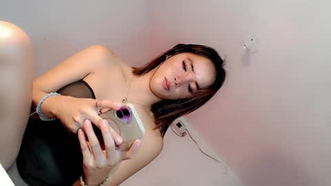 Snapshot of baby_sabrina19 chatting on 19, 5, 2026 baby_sabrina19 online show from 19, 5, 2026