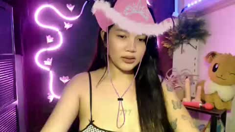 Snapshot of baby_san chatting on 7, 11, 2025 mae online show from 7, 11, 2025