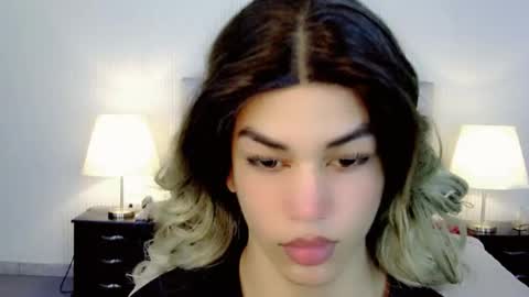 Snapshot of baby_sky01 chatting on 14, 10, 2025 KENDALL online show from 14, 10, 2025