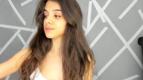 Snapshot of babyaylin chatting on 19, 12, 2024 Aylin online show from 19, 12, 2024