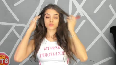 Snapshot of babyaylin chatting on 9, 1, 2025 Aylin online show from 9, 1, 2025