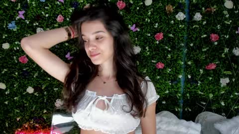 Snapshot of babyaylin chatting on 19, 9, 2025 Aylin online show from 19, 9, 2025