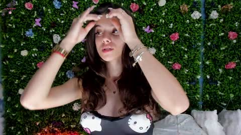 Snapshot of babyaylin chatting on 24, 9, 2025 Aylin online show from 24, 9, 2025