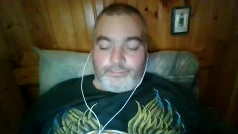 Snapshot of babybaby83 chatting on 20, 12, 2024 Darren online show from 20, 12, 2024