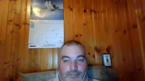 Snapshot of babybaby83 chatting on 12, 3, 2025 Darren online show from 12, 3, 2025