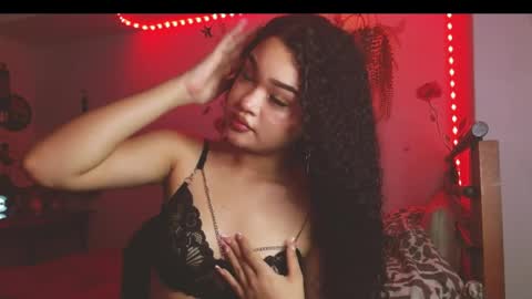 Snapshot of babybombom08 chatting on 27, 3, 2026 babybombom08 online show from 27, 3, 2026