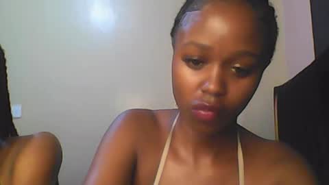 Snapshot of babybrown20 chatting on 27, 6, 2026 babybrown online show from 27, 6, 2026