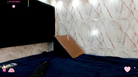 Snapshot of babybrown__ chatting on 5, 11, 2025 babybrown__ online show from 5, 11, 2025