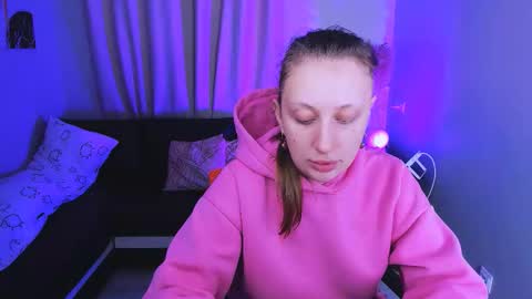 Snapshot of babydarkness chatting on 12, 10, 2025 Eva online show from 12, 10, 2025