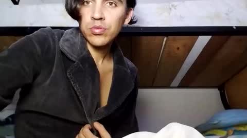 Snapshot of babydarkpink chatting on 25, 11, 2025 Dani online show from 25, 11, 2025