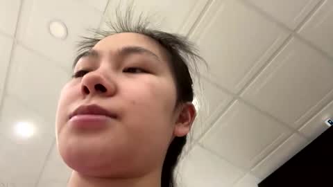 Snapshot of babydoll1022 chatting on 14, 12, 2025 babydoll1022 online show from 14, 12, 2025