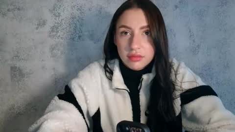 Snapshot of babyfoxie18 chatting on 26, 9, 2025 Roxie online show from 26, 9, 2025