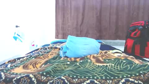 Snapshot of babyjhony chatting on 4, 12, 2025 Jhony Naughty Skater online show from 4, 12, 2025