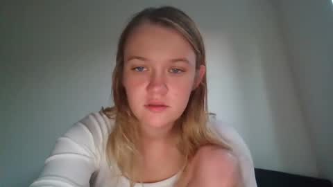 Snapshot of babykay03 chatting on 5, 10, 2025 babykay03 online show from 5, 10, 2025