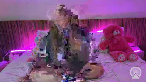 Snapshot of babymilie chatting on 20, 12, 2025 My name is Amelia but for you Melie online show from 20, 12, 2025