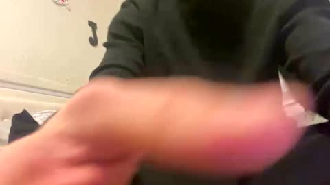 Snapshot of babyray130 chatting on 18, 12, 2025 babyray130 online show from 18, 12, 2025