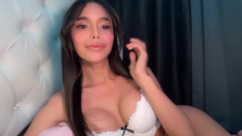 Snapshot of babysabrinaxx chatting on 9, 11, 2025 babysabrinaxx online show from 9, 11, 2025