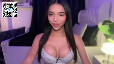 Snapshot of babysabrinaxx chatting on 2, 12, 2025 babysabrinaxx online show from 2, 12, 2025