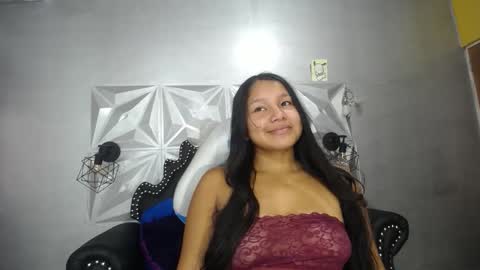 Snapshot of babyschoolgiirl chatting on 25, 10, 2025 Xime Lions online show from 25, 10, 2025