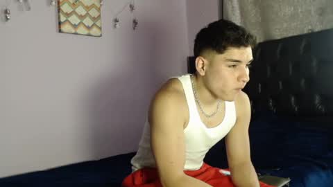 Snapshot of babytwunkz chatting on 4, 10, 2025 Hey Im Zayn good to see u here online show from 4, 10, 2025