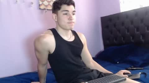 Snapshot of babytwunkz chatting on 17, 10, 2025 Hey Im Zayn good to see u here online show from 17, 10, 2025