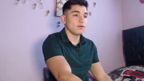 Snapshot of babytwunkz chatting on 18, 12, 2025 Hey Im Zayn good to see u here online show from 18, 12, 2025