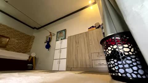 zarah online show from 20, 4, 2026