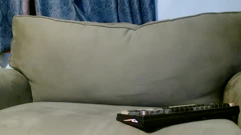 Snapshot of baclayton9 chatting on 8, 7, 2026 baclayton9 online show from 8, 7, 2026
