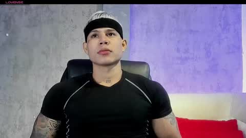 Snapshot of bad_boytoh chatting on 14, 1, 2026 bad_boytoh online show from 14, 1, 2026