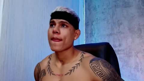 Snapshot of bad_boytoh chatting on 5, 2, 2026 bad_boytoh online show from 5, 2, 2026