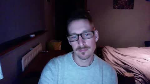 Snapshot of bad_dad43 chatting on 31, 12, 2024 Bad dad43 online show from 31, 12, 2024