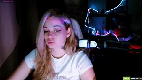 Snapshot of bad_girl009 chatting on 22, 2, 2026 Lin online show from 22, 2, 2026