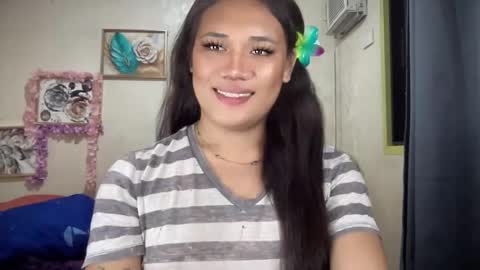 AMARA - FOLLOW ME AND THUMBS UP online show from 16, 2, 2026