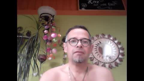 badboy2406 online show from 28, 2, 2025