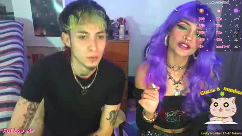 Snapshot of badeyes_crazylilgoat chatting on 14, 11, 2025 Dan Lila online show from 14, 11, 2025